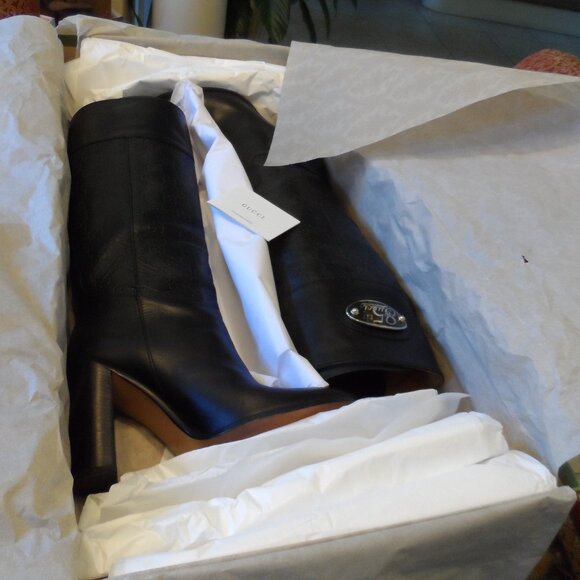 Gucci GUCCISSIMA 85th Anniversary Black Calf Leather Riding Boots Size 9.5C - Picture 3 of 16